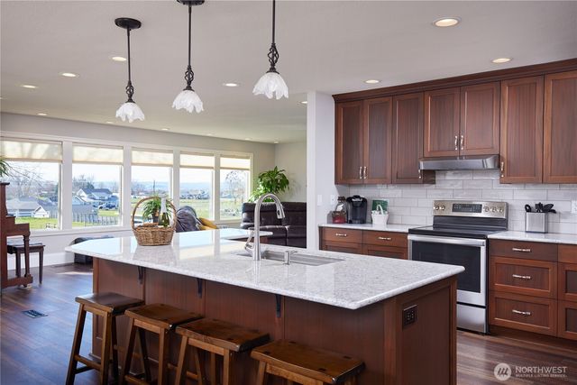 371 hill Road, Walla Walla, WA 99362