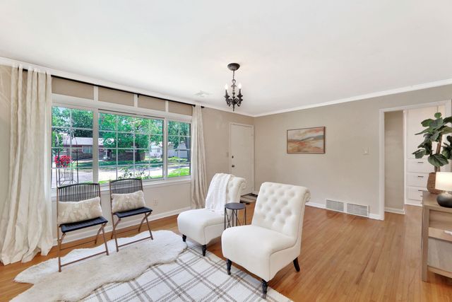 2751 S Bennett Ave., Wichita, KS 67217