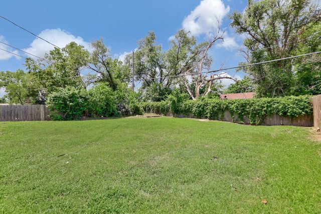 2751 S Bennett Ave., Wichita, KS 67217