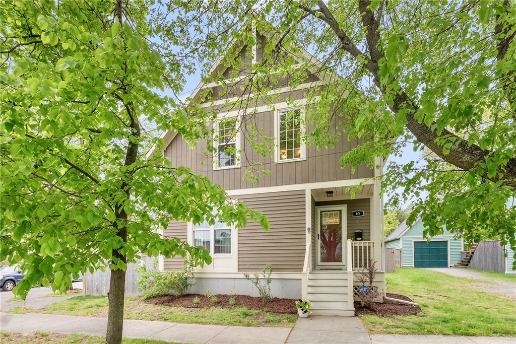 63 Hammond Street, Providence, RI 02909