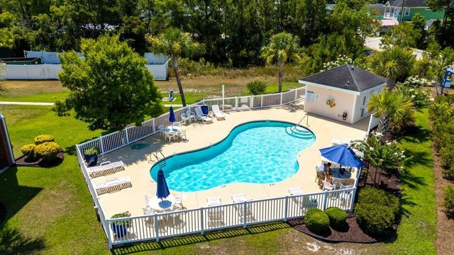 4140 Hibiscus Dr Unit 301, Little River, SC 29566