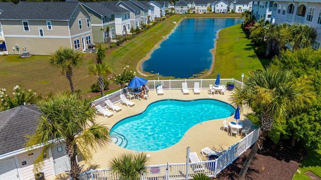 4140 Hibiscus Dr Unit 301, Little River, SC 29566