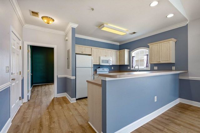 4140 Hibiscus Dr Unit 301, Little River, SC 29566