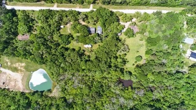 17027 Red Oak Drive, Plantersville, TX 77363
