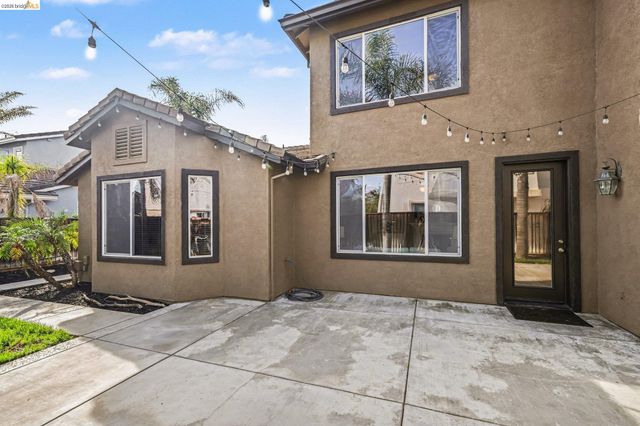 6372 Crystal Springs Cir, Discovery Bay, CA 94505