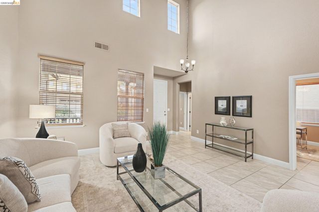 6372 Crystal Springs Cir, Discovery Bay, CA 94505