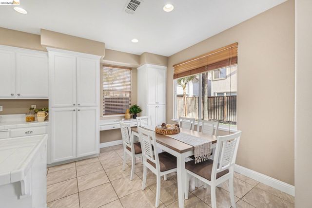 6372 Crystal Springs Cir, Discovery Bay, CA 94505