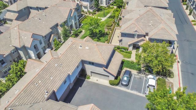 3801 Esplanade Cir, Folsom, CA 95630