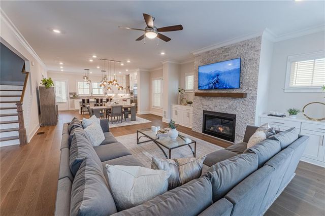 465 Anglin Walk, Alpharetta, GA 30009