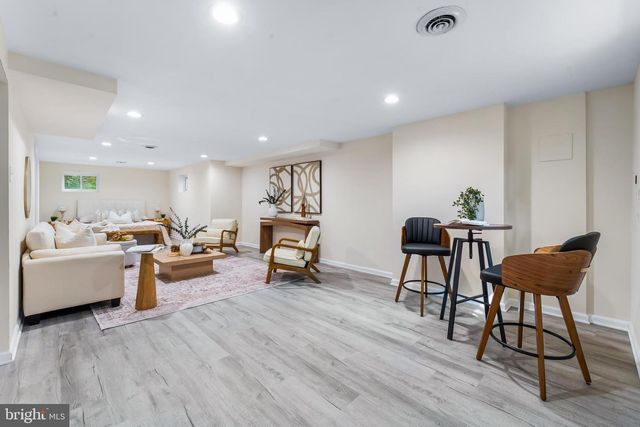 121 WHITMOOR TER, Silver Spring, MD 20901