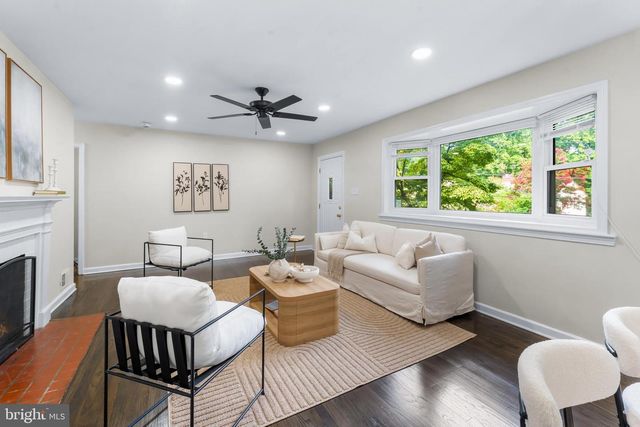 121 WHITMOOR TER, Silver Spring, MD 20901