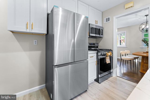 121 WHITMOOR TER, Silver Spring, MD 20901