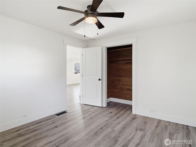 2016 Dickinson Avenue NW, Olympia, WA 98502