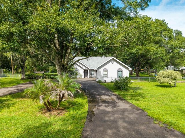 15370 APACHE DRIVE, Thonotosassa, FL 33592
