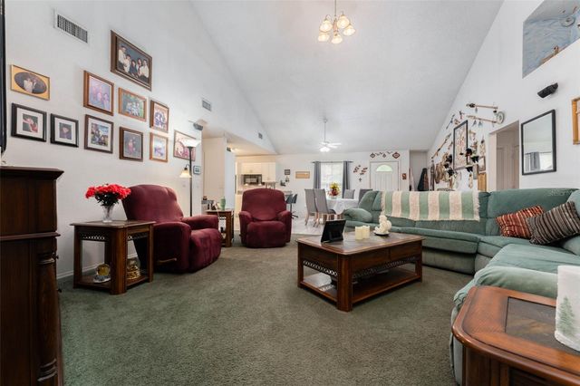 15370 APACHE DRIVE, Thonotosassa, FL 33592