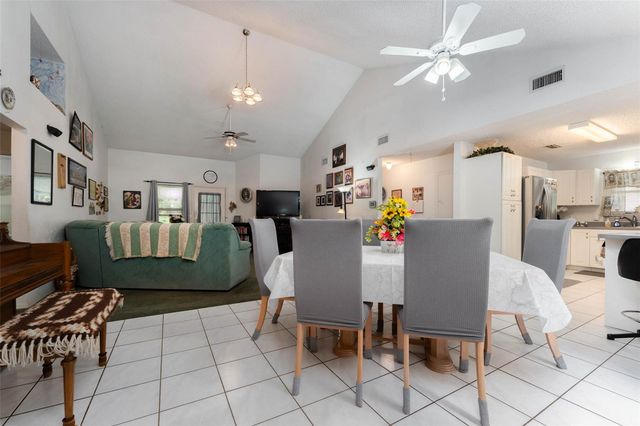 15370 APACHE DRIVE, Thonotosassa, FL 33592
