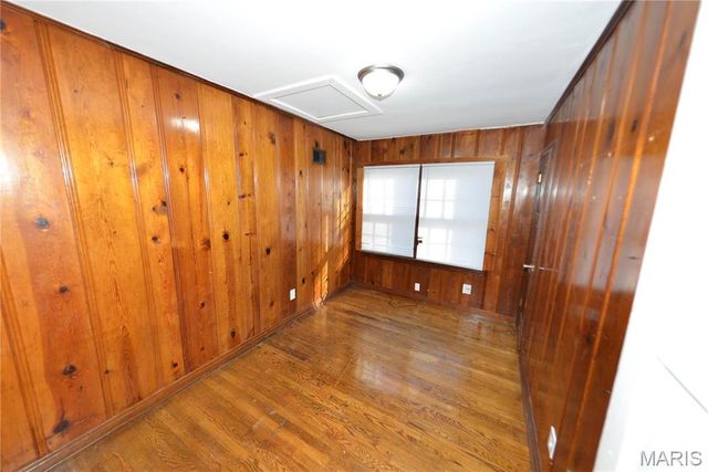 6127 Shillington Drive, St Louis, MO 63134