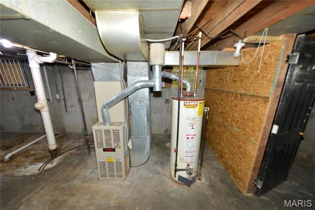 6127 Shillington Drive, St Louis, MO 63134