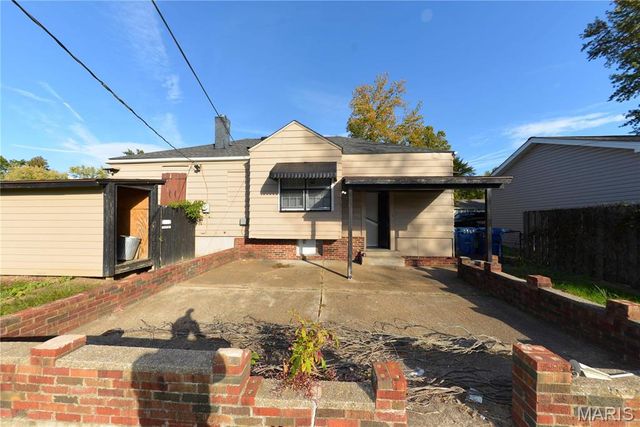 6127 Shillington Drive, St Louis, MO 63134