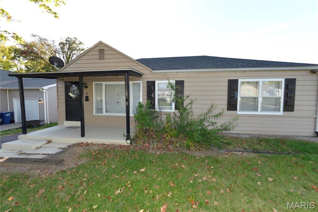 6127 Shillington Drive, St Louis, MO 63134