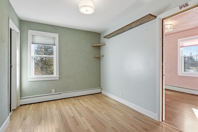 75 Pine St, South Hadley, MA 01075