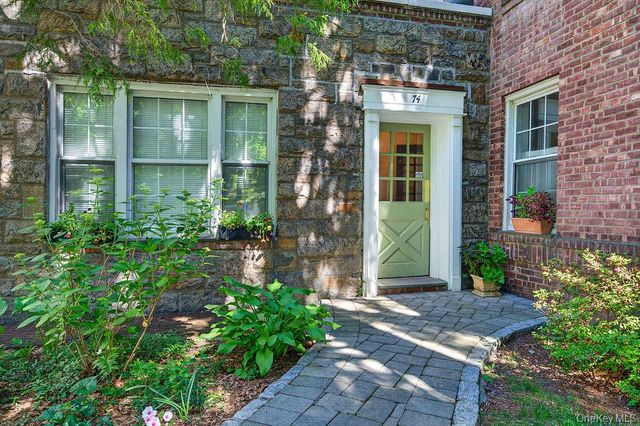 74 Pinewood Road 1F, Hartsdale, NY 10530