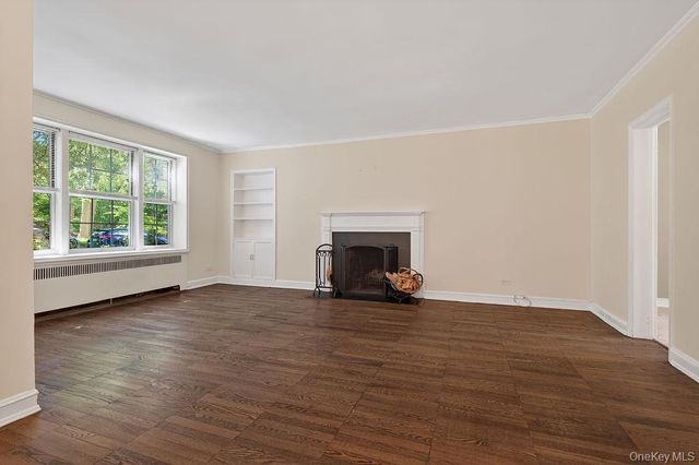 74 Pinewood Road 1F, Hartsdale, NY 10530