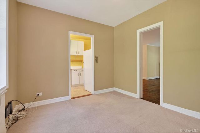 74 Pinewood Road 1F, Hartsdale, NY 10530