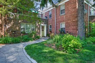 74 Pinewood Road 1F, Hartsdale, NY 10530