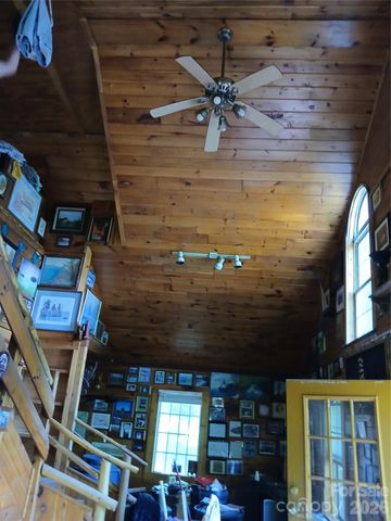 67 Mistletoe Ridge, Waynesville, NC 28786