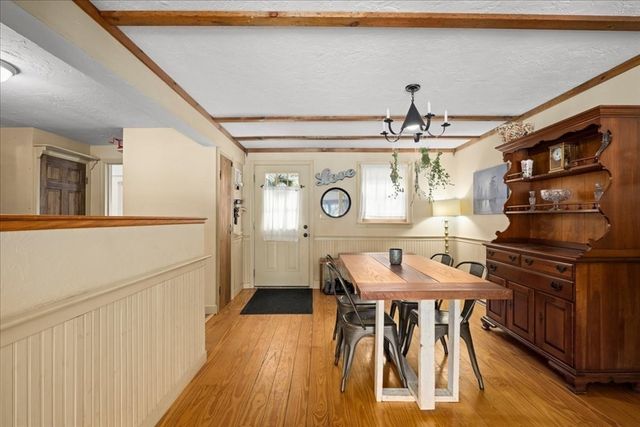 11 Cedar St, Westborough, MA 01581