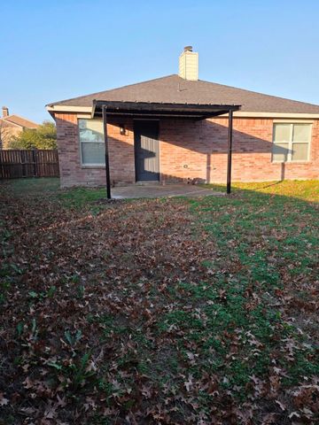 9638 Briggs Street, Dallas, TX 75227