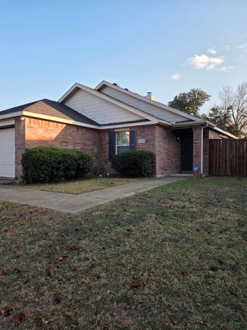 9638 Briggs Street, Dallas, TX 75227