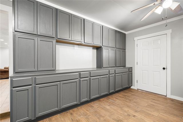 3701 Waldron, Corpus Christi, TX 78418