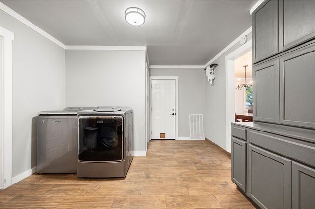 3701 Waldron, Corpus Christi, TX 78418