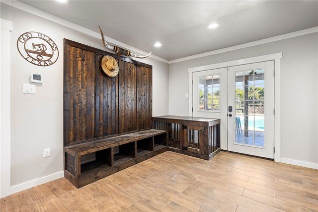 3701 Waldron, Corpus Christi, TX 78418