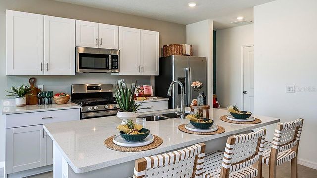 7408 SANDSTONE DRIVE, Groveland, FL 34736