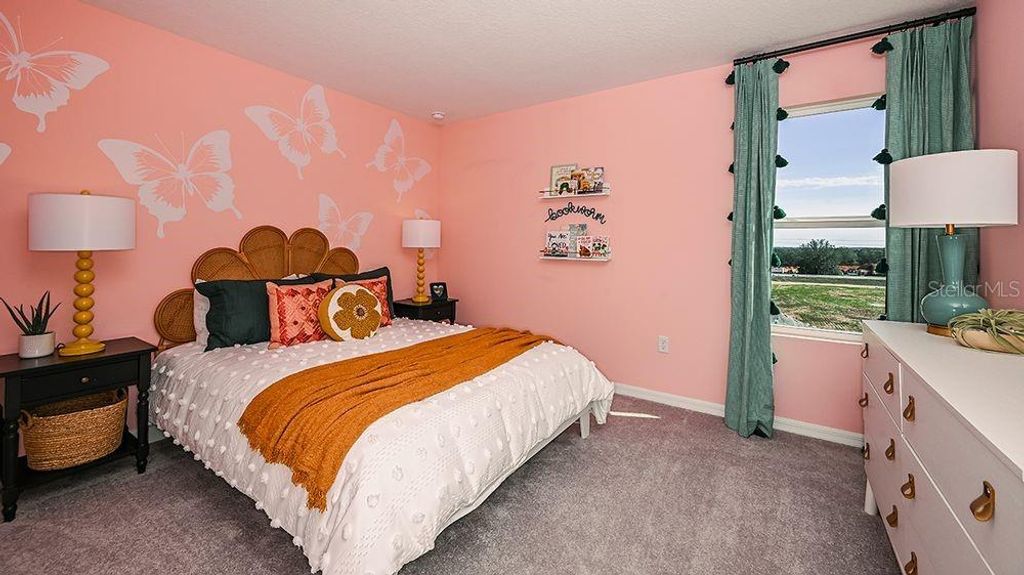 Image 21 of property listing at 7408 SANDSTONE DRIVE, Groveland, FL 34736