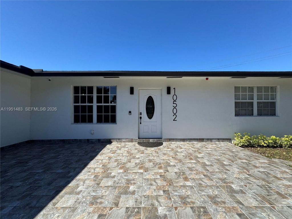10502 SW 77th Ct 10502, Pinecrest, FL 33156