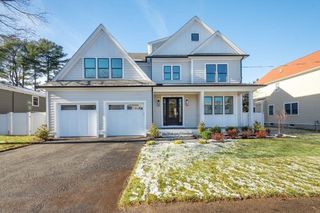 41 Lee Rd, Needham, MA 02494