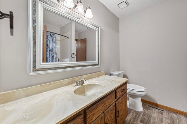 417 Whispering River Lane, Farmington, MN 55024