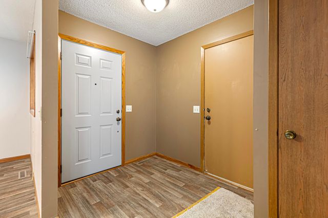 417 Whispering River Lane, Farmington, MN 55024
