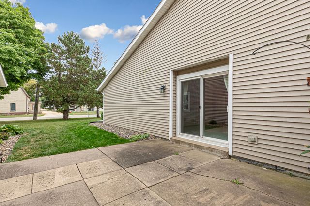 417 Whispering River Lane, Farmington, MN 55024