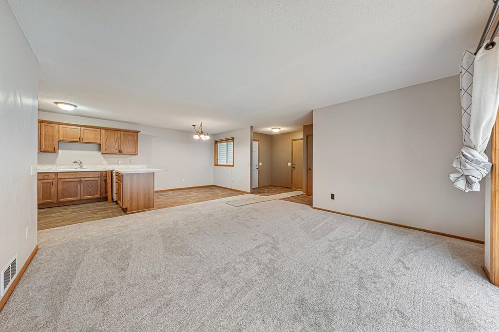 417 Whispering River Lane, Farmington, MN 55024 — photo 3