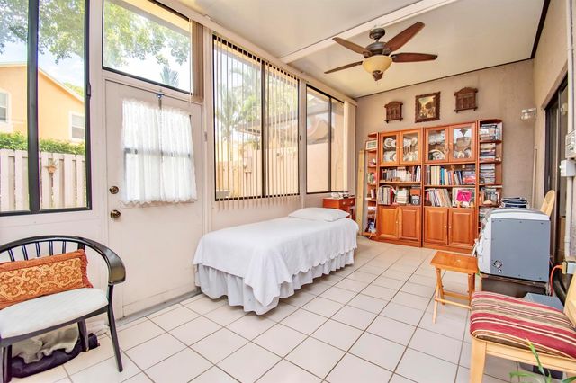 6640 Thornhill Court, Boca Raton, FL 33433