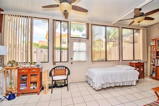 6640 Thornhill Court, Boca Raton, FL 33433