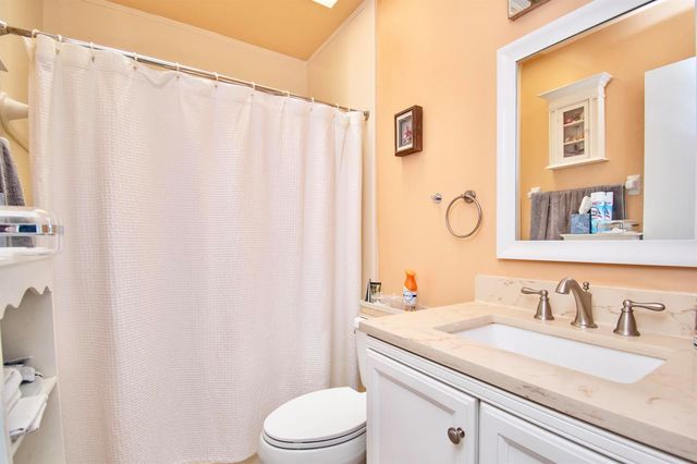 6640 Thornhill Court, Boca Raton, FL 33433