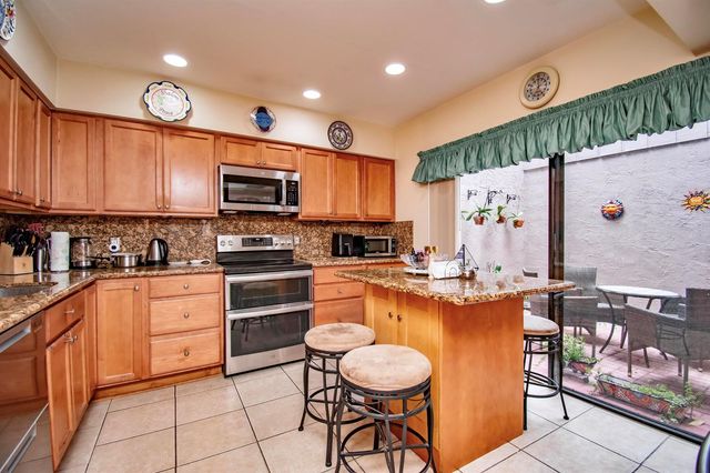 6640 Thornhill Court, Boca Raton, FL 33433