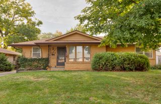 3518 Crestmoor Place, Des Moines, IA 50310