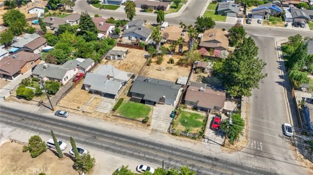 7638 Walnut Avenue, Winton, CA 95388